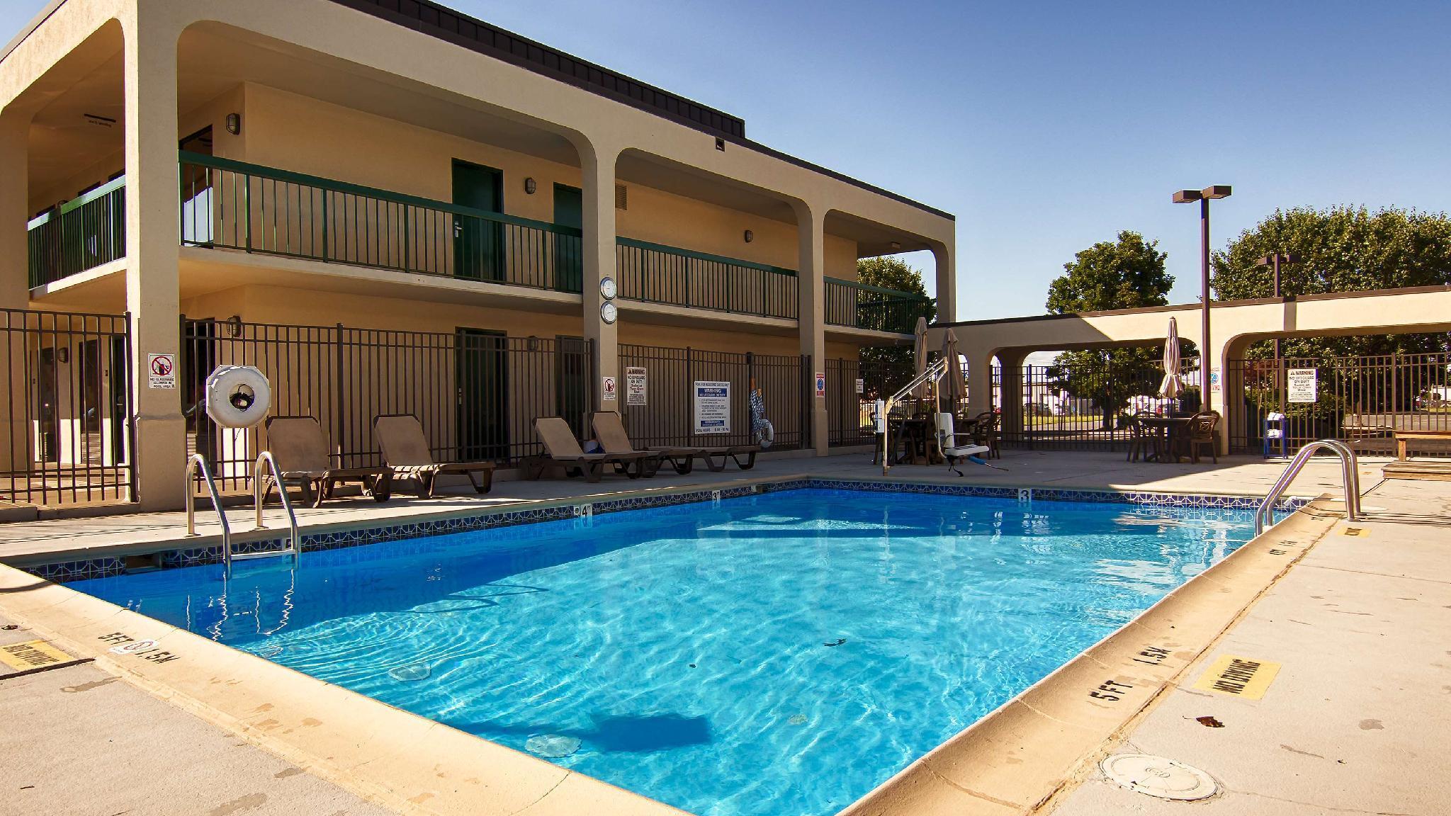 Best Western Salisbury Plaza Exterior foto