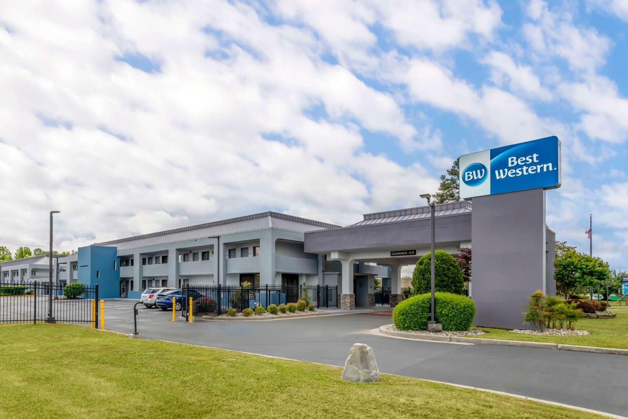 Best Western Salisbury Plaza Exterior foto